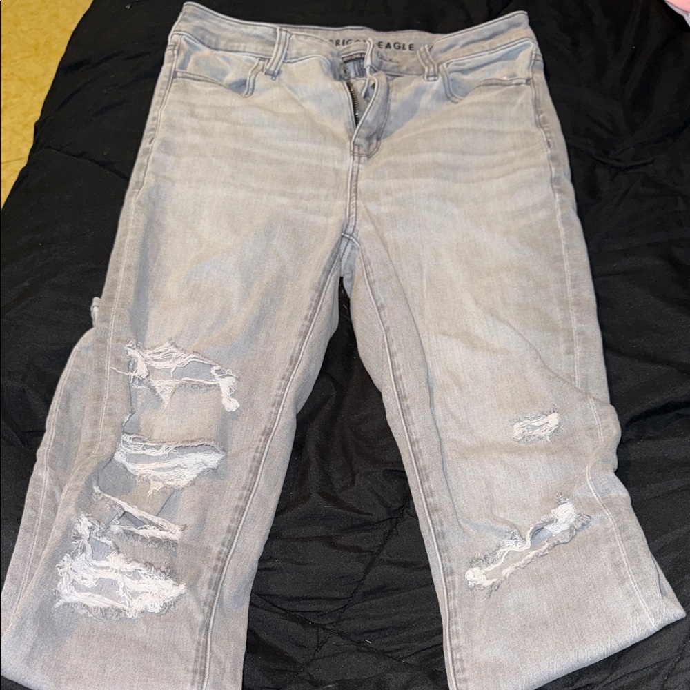 American Eagle Outfitters Light Gray Distressed Jeans